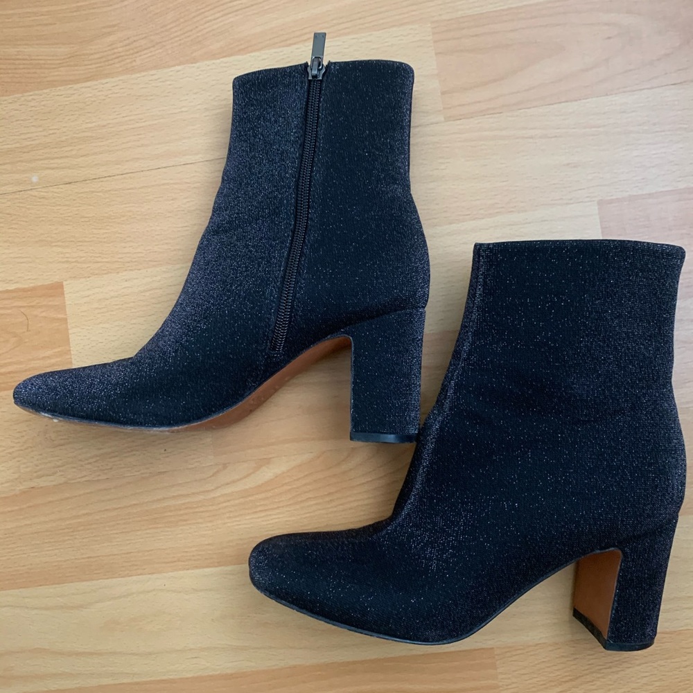 Beautiful black booties